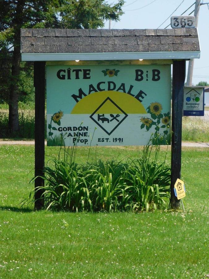 Gite Macdale B&B Paspebiac Exterior photo
